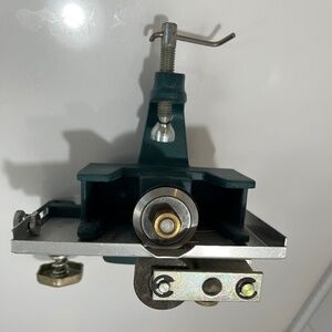 Harry M Fraser Model 500 Wool Fabric Cutter